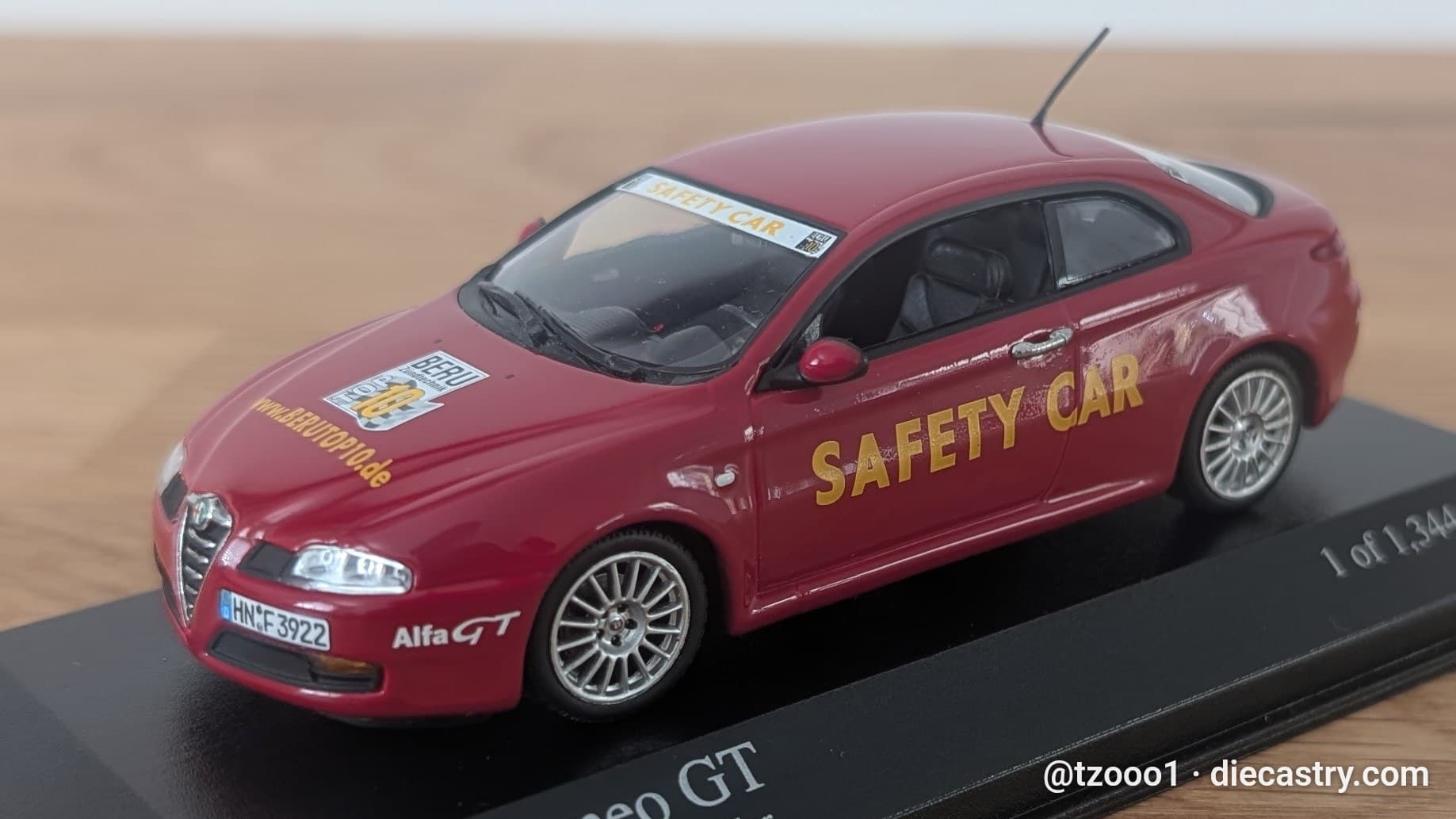 2004 Alfa Romeo GT / BERU Top Ten Safety Car 1:43 scale diecast model by Minichamps