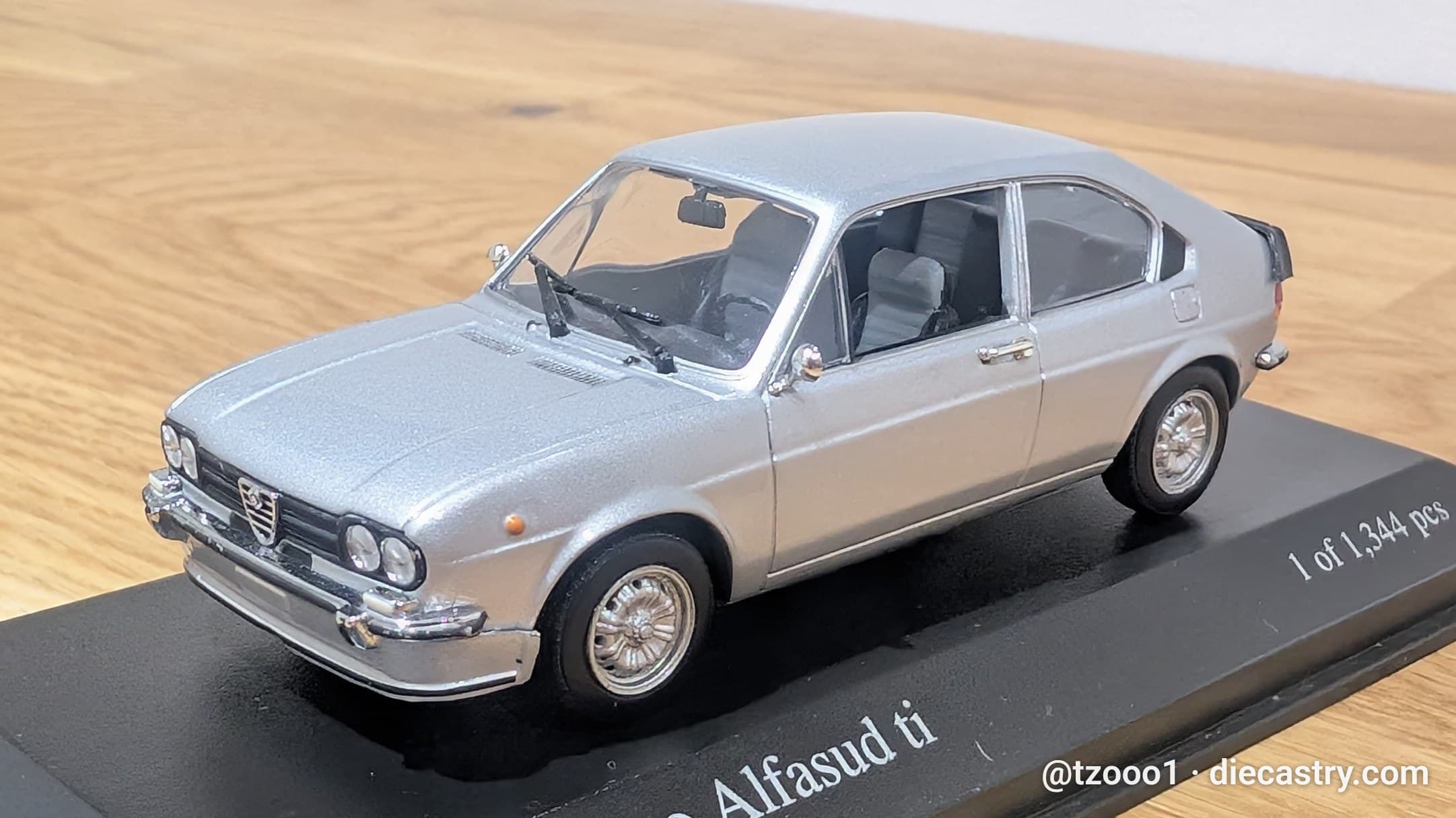 1974 Alfa Romeo Alfasud ti 1:43 scale diecast model by Minichamps in Nitida