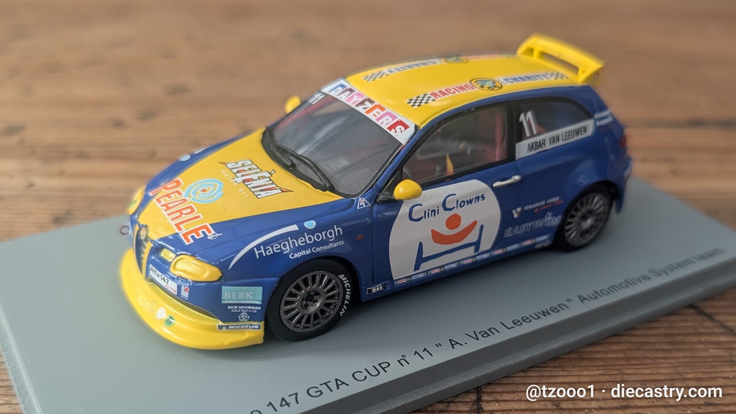 2003 Alfa Romeo 147 GTA Cup 1:43 scale diecast model by SPARK Models in #11