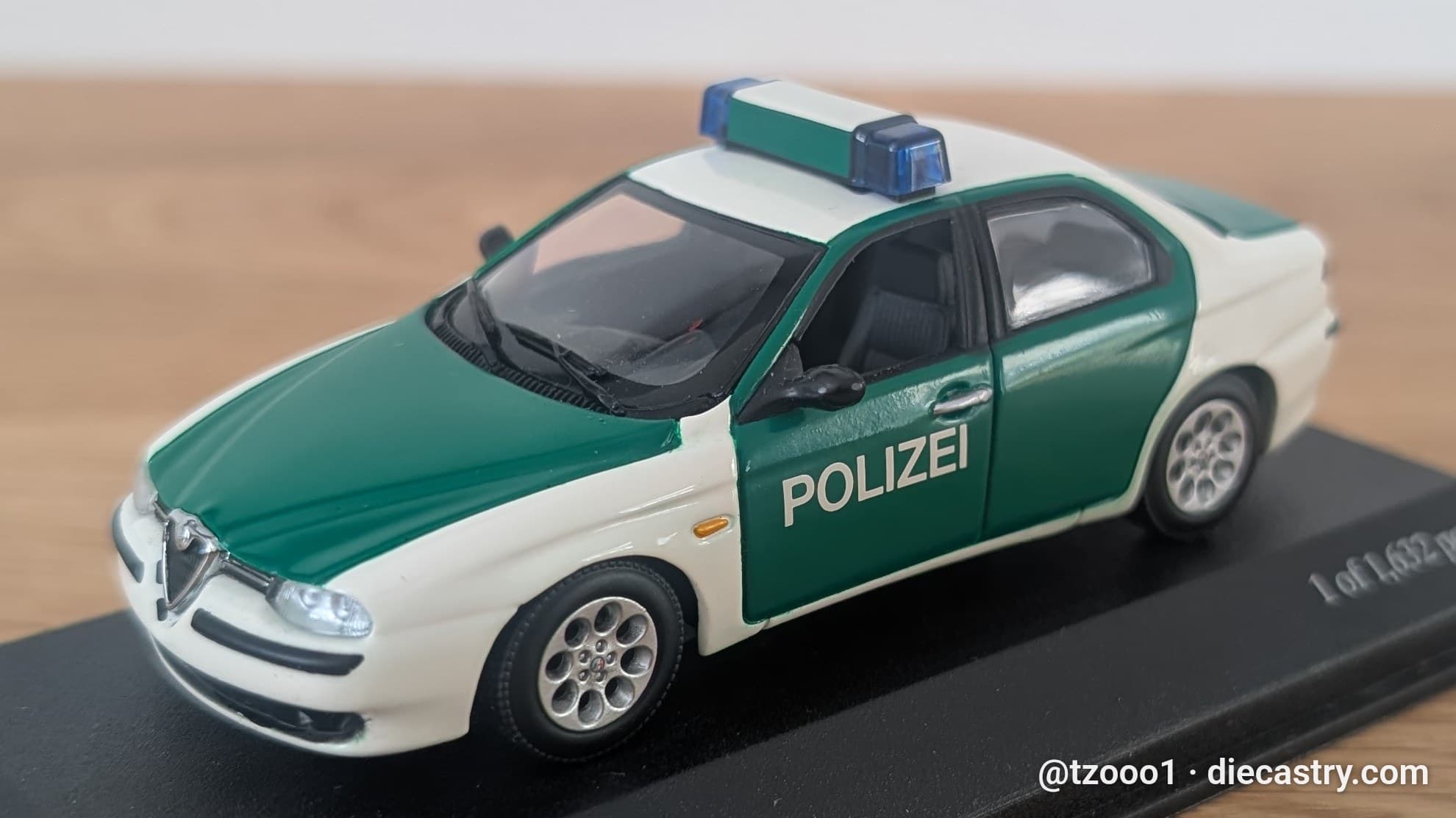 1997 Alfa Romeo 156 Polizei 1:43 scale diecast model by Minichamps in Polizei