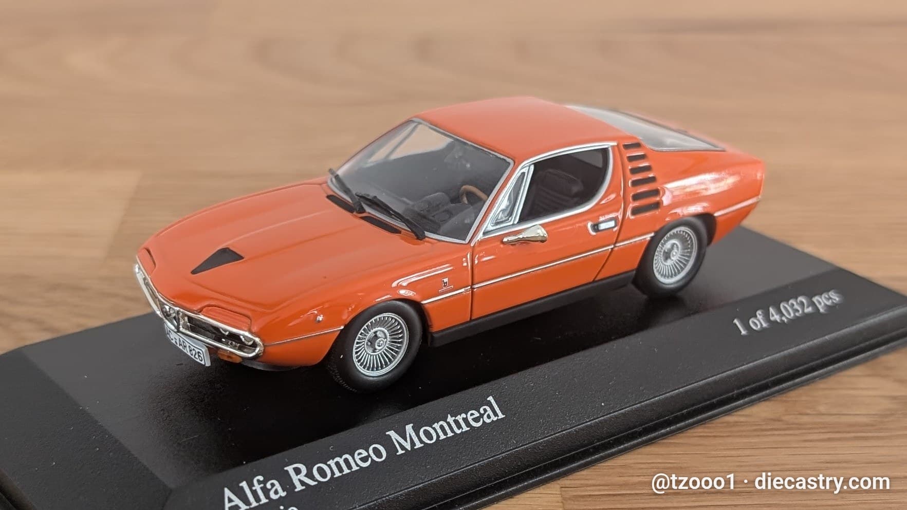 1973 Alfa Romeo Montreal 1:43 scale diecast model by Minichamps in Arancio