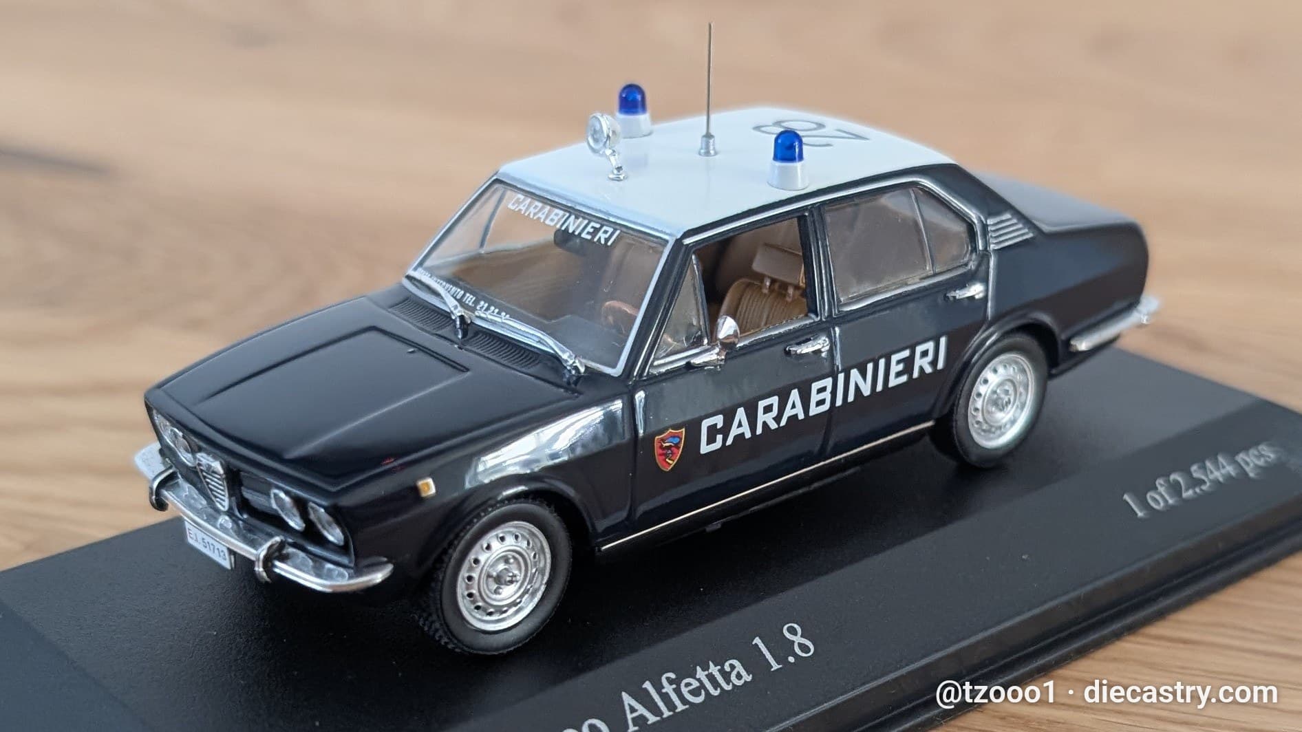 1972 Alfa Romeo Alfetta 1.8 / CARABINIERI 1:43 scale diecast model by Minichamps in #28 CARABINIERI