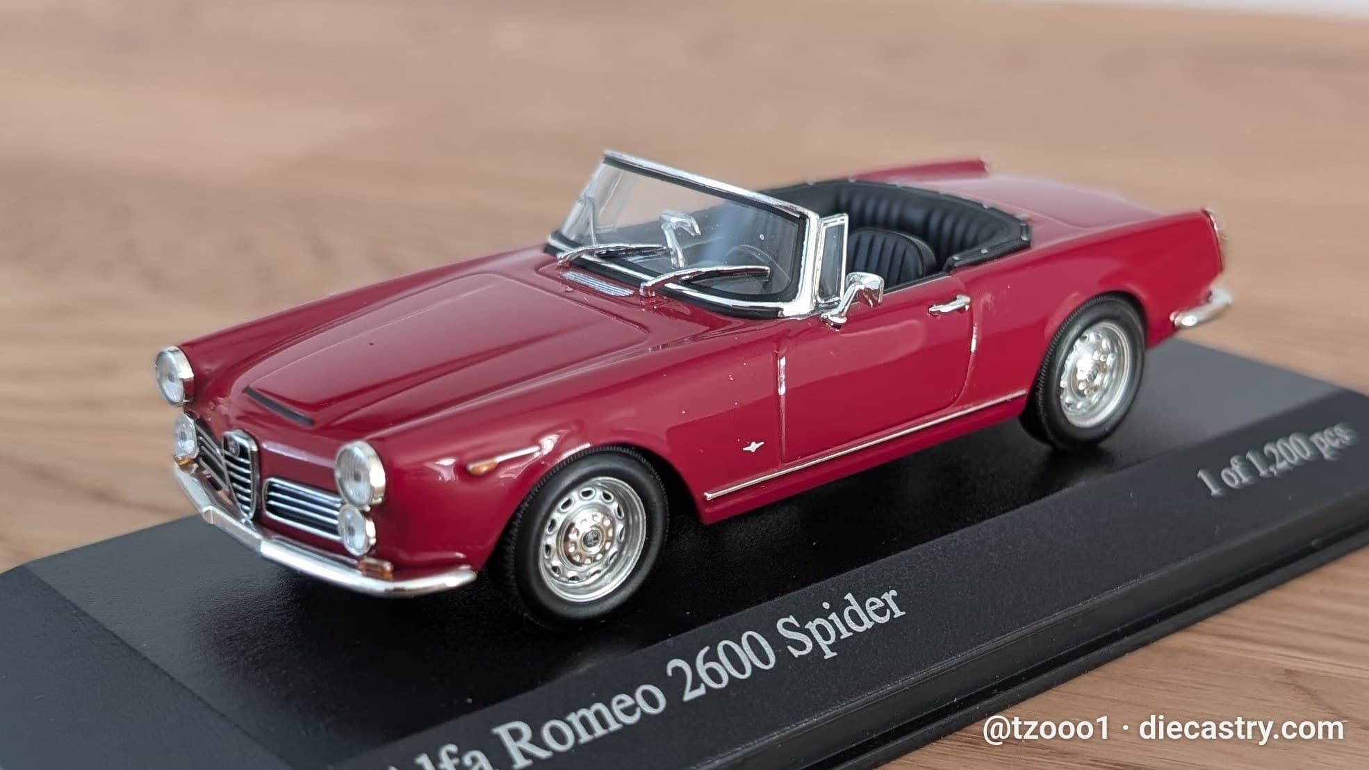 1964 Alfa Romeo 2600 Spider 1:43 scale diecast model by Minichamps in Rosso Alfa