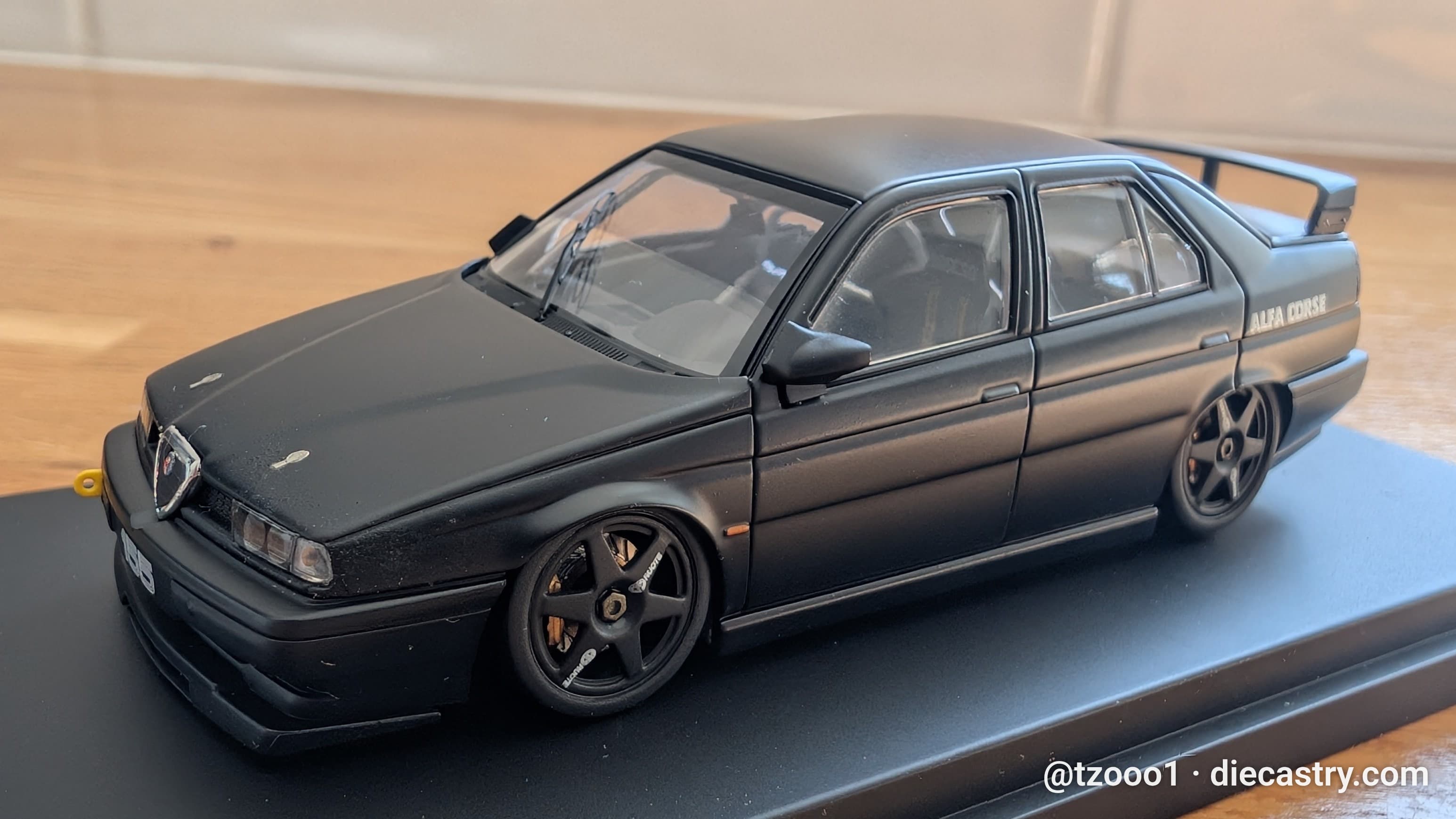 Alfa Romeo 155 TS Silverstone (Plain Color Model: Black)