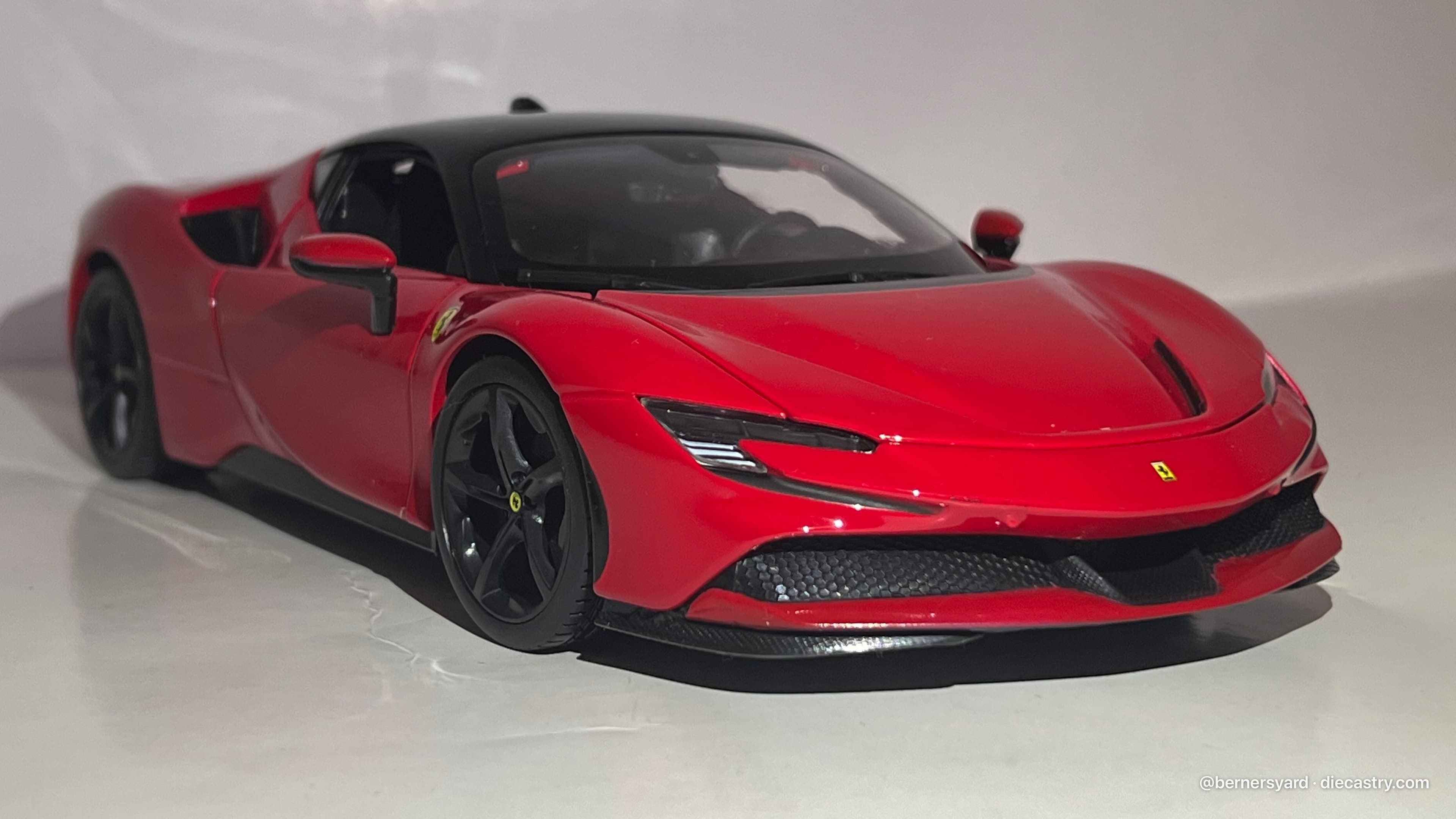 2021 Ferrari SF90 Stradale 1:18 scale diecast model by Maisto in Rosso corsa
