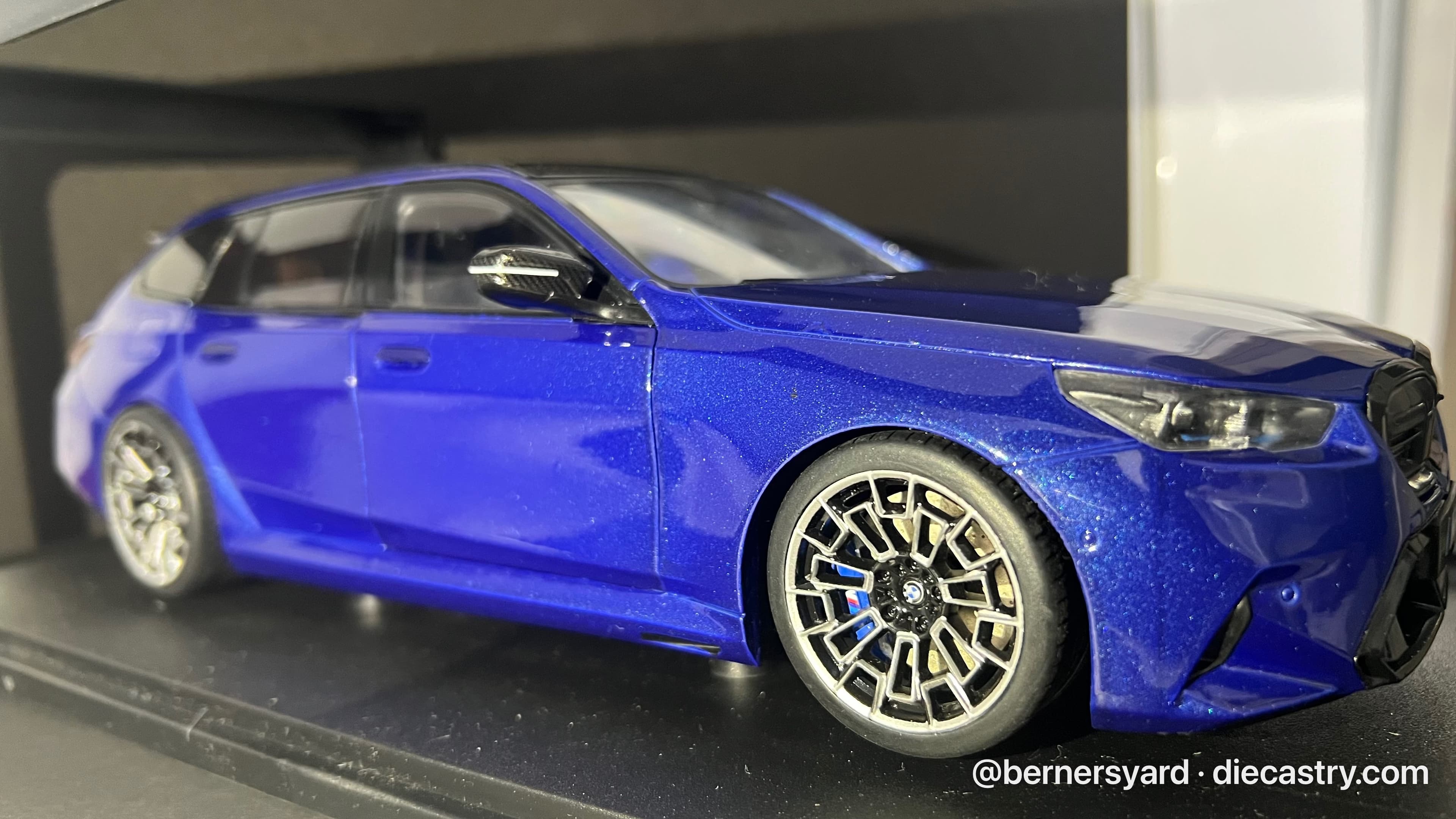 2024 BMW M5 Touring G99 1:18 scale diecast model by Solido in Marina Bay Blue