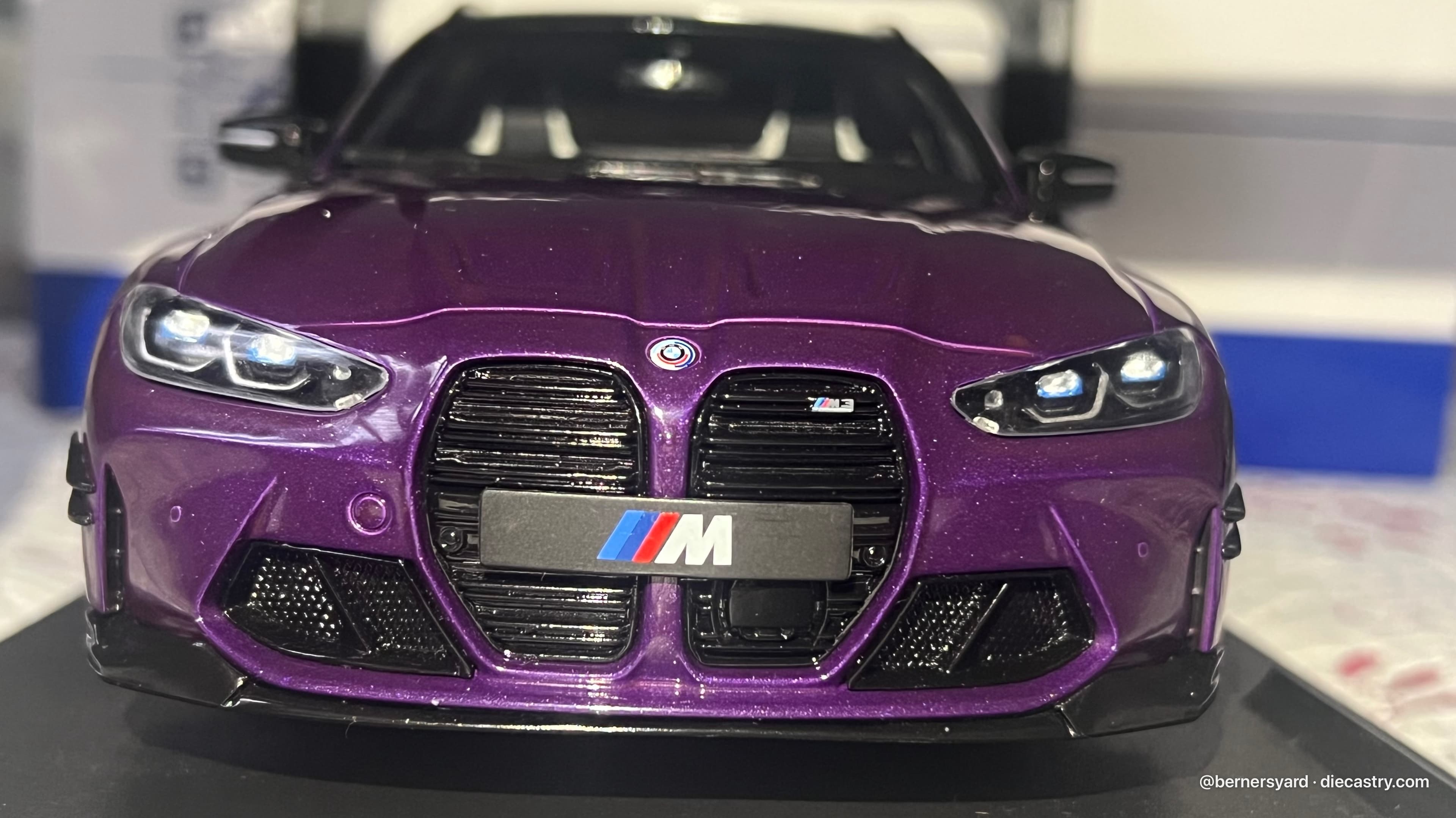 2025 BMW M3 G81 Touring 1:18 scale diecast model by Solido in Twilight purple