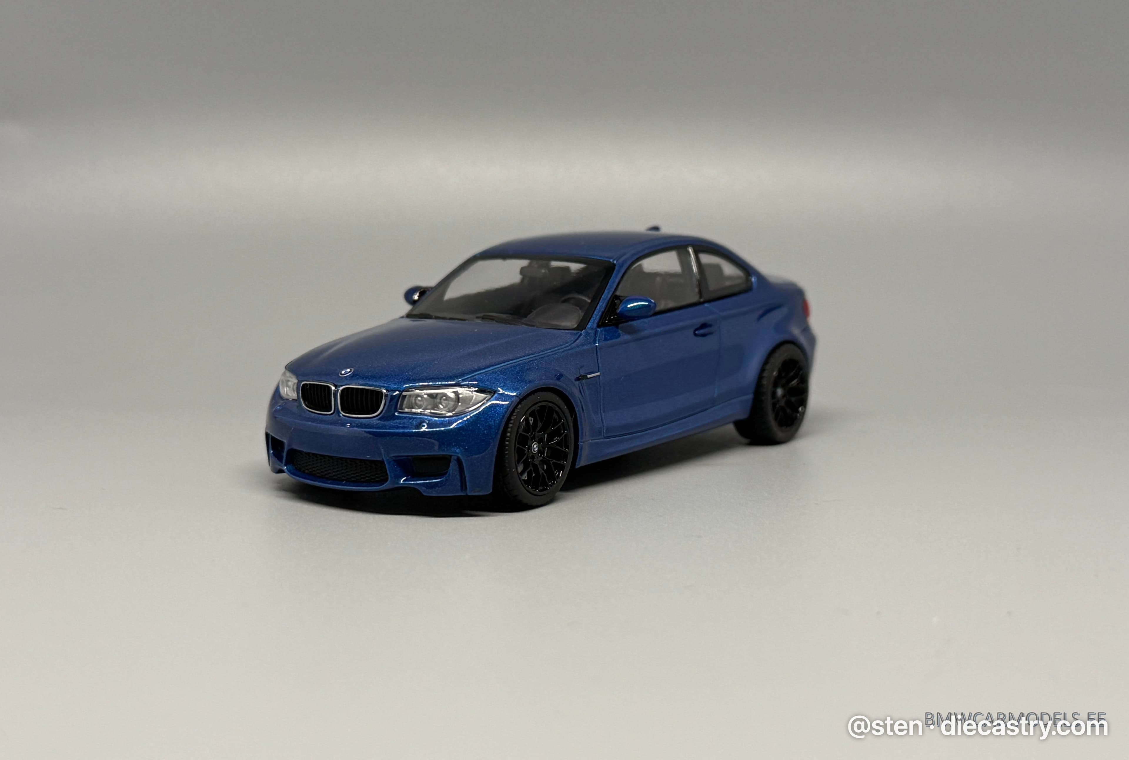 2011 BMW 1er Coupe 1:43 scale diecast model by Minichamps in Monte Carlo Blue Metallic