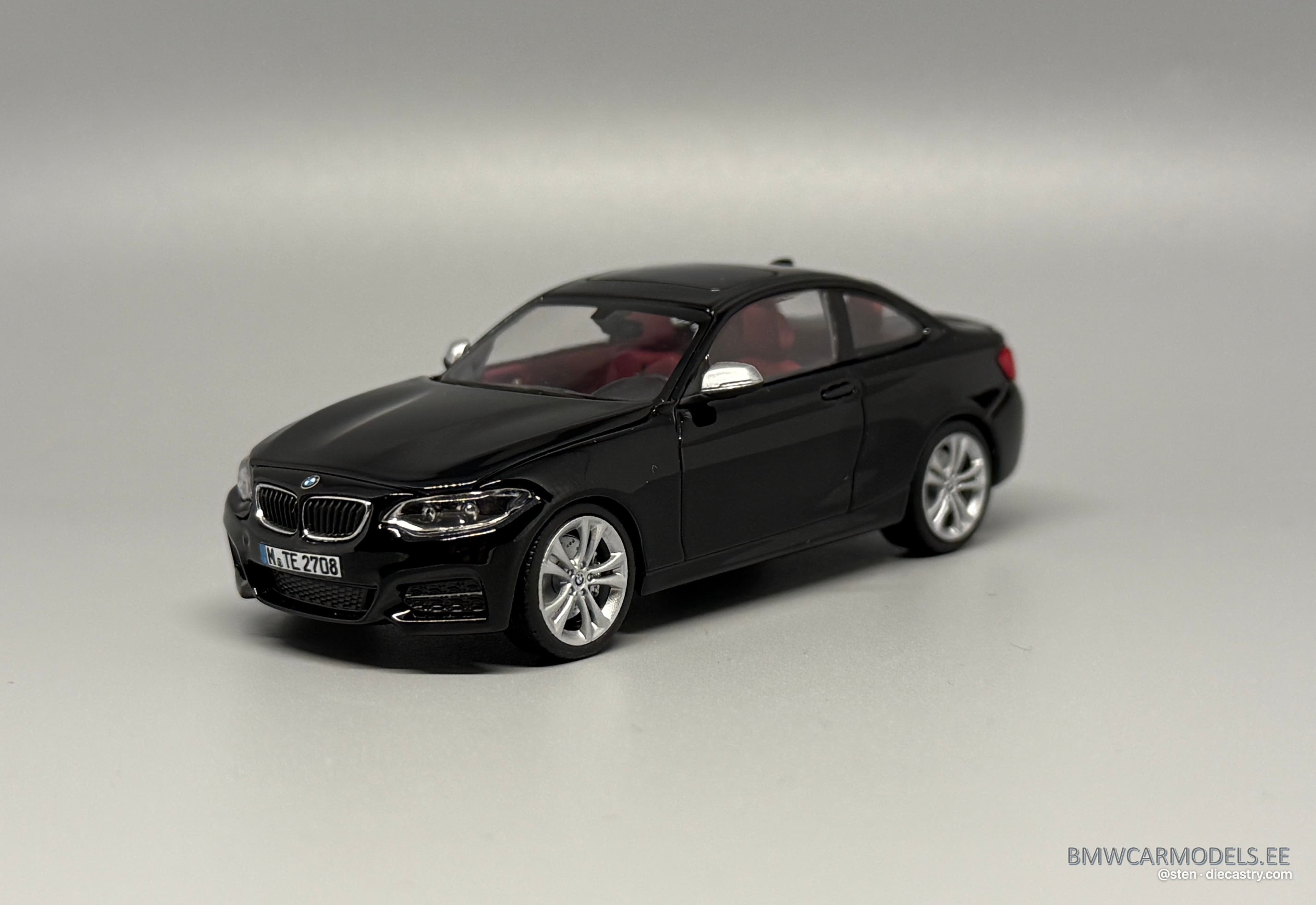 BMW 2 Series Coupe 1:43 scale diecast model by Minichamps