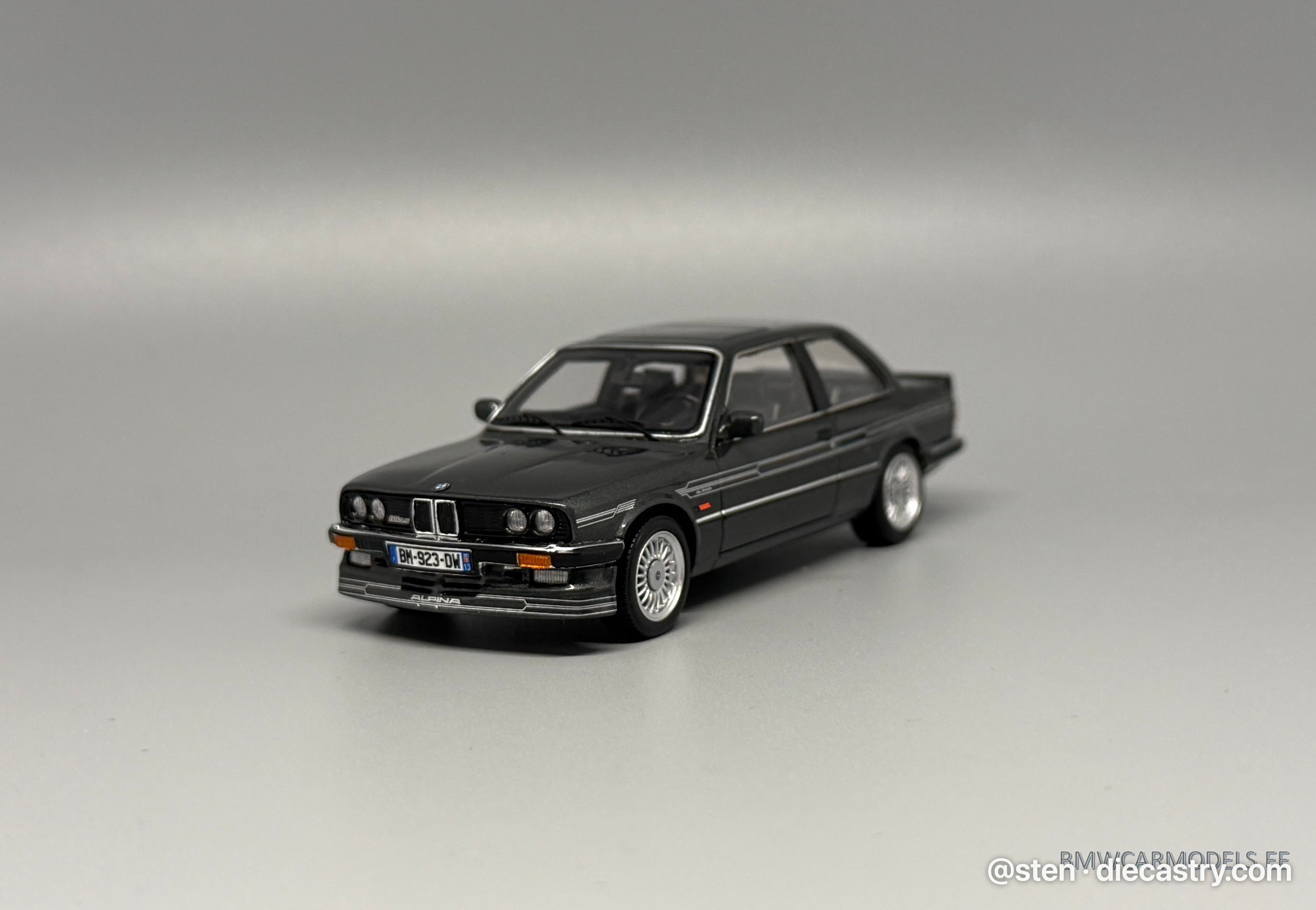 1986 Alpina B6 3.5 (E30) 1:43 scale diecast model by SPARK Models