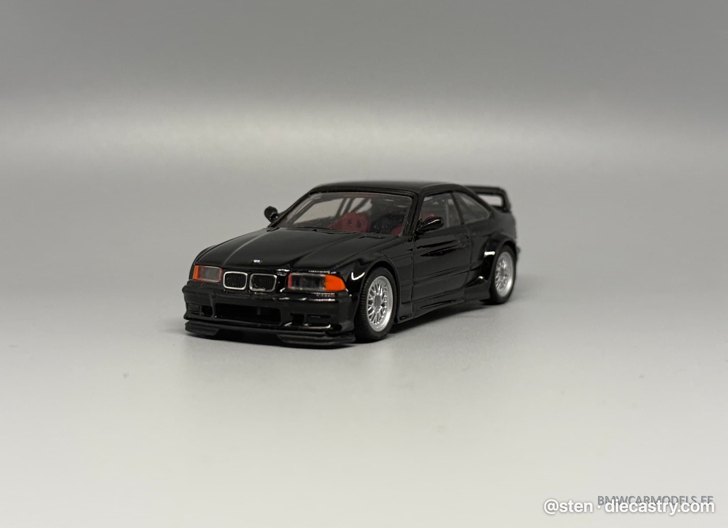 BMW M3 GTR (E36)