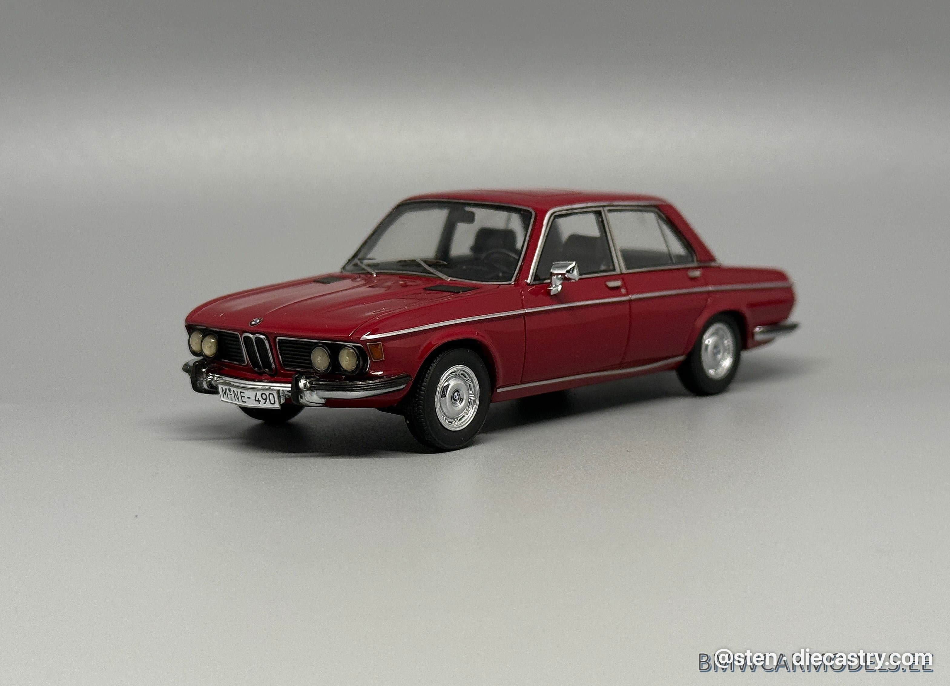BMW 2800 (E3) 1:43 scale diecast model by NEO Scale Models