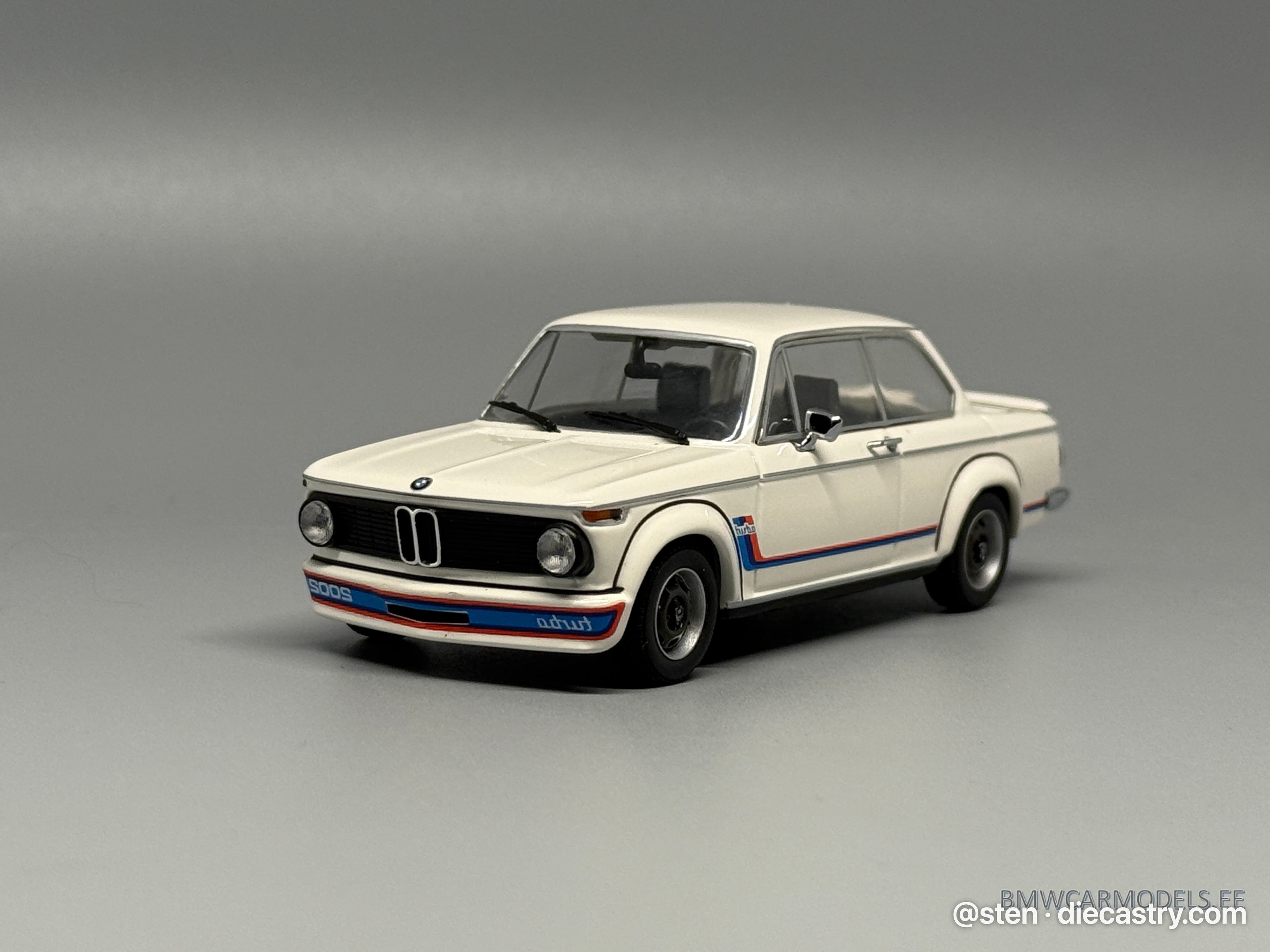 1974 BMW 2002 turbo 1:43 scale diecast model by Minichamps in Weiss