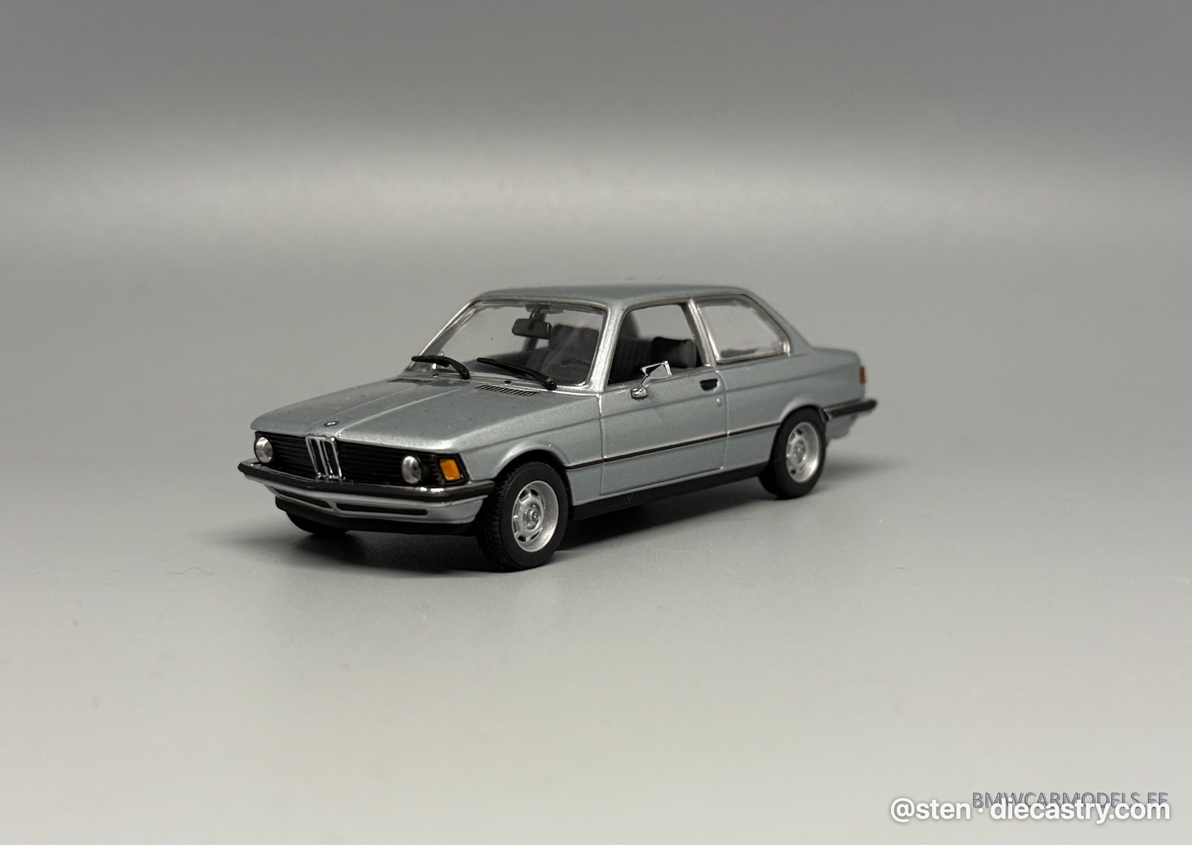 BMW 3 Series Sedan (E21)