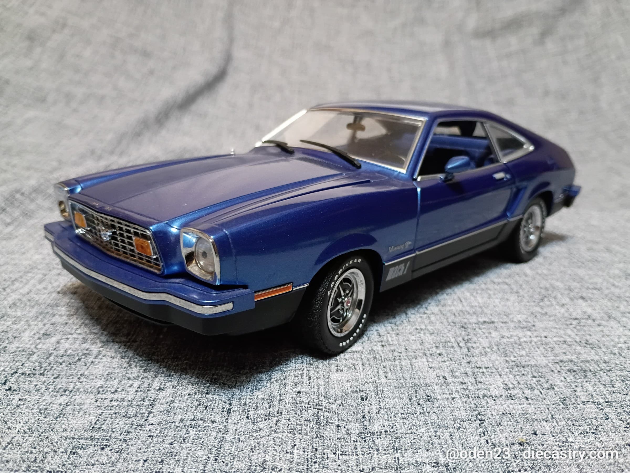 1976 Ford Mustang II Mach 1 1:18 scale diecast model by Greenlight Collectibles in Bright Blue Metallic