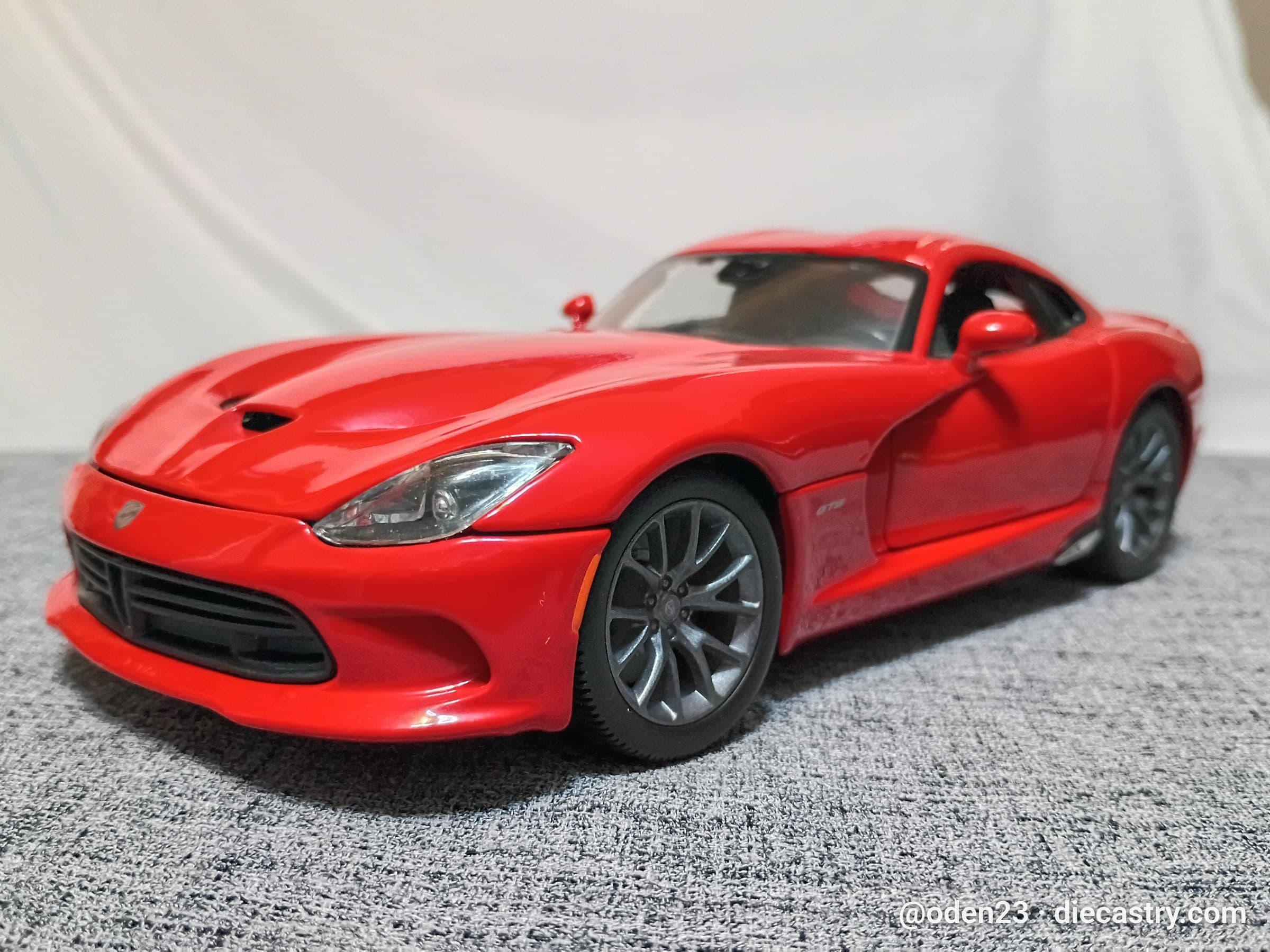 Dodge Viper GTS