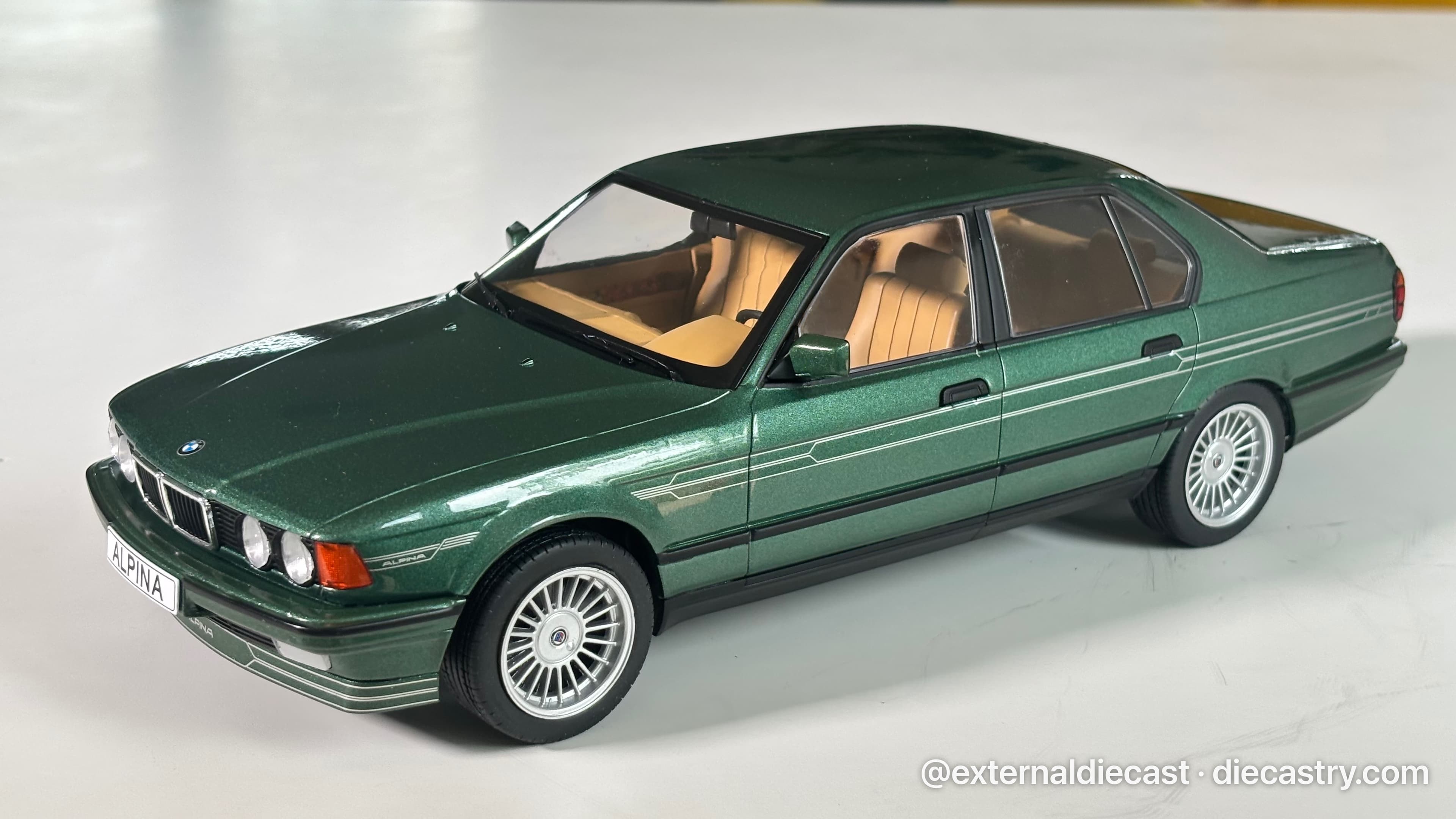1992 BMW Alpina B11 3.5 1:18 scale diecast model by MCG Modelcar Group in Dark Green