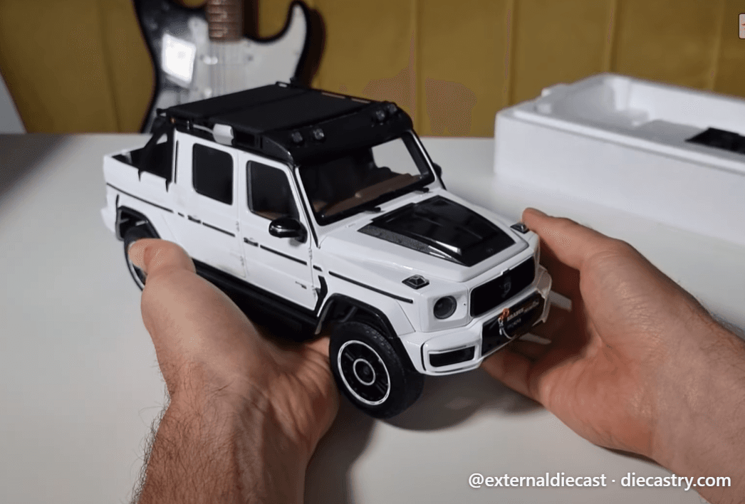 Mercedes-Benz Brabus G 800 Adventure XLP 2020 1:18 scale diecast by Almost Real