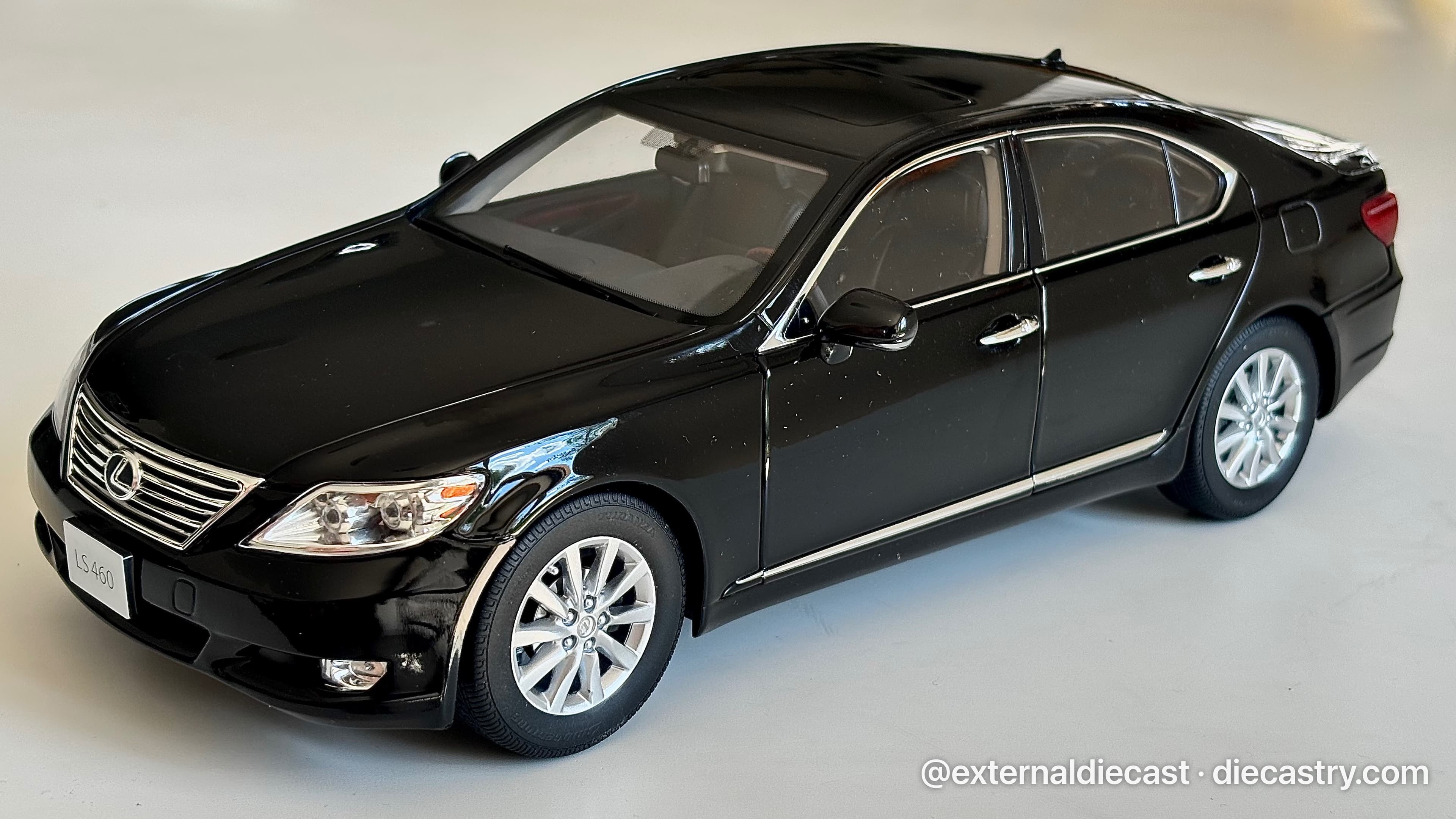 Lexus LS460