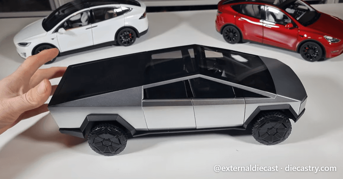 Tesla Cybertruck 1:18 scale diecast model