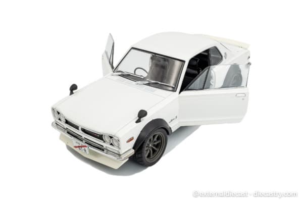 Nissan Skyline 2000 GT-R (C10) Hakosuka 1:18 scale diecast model