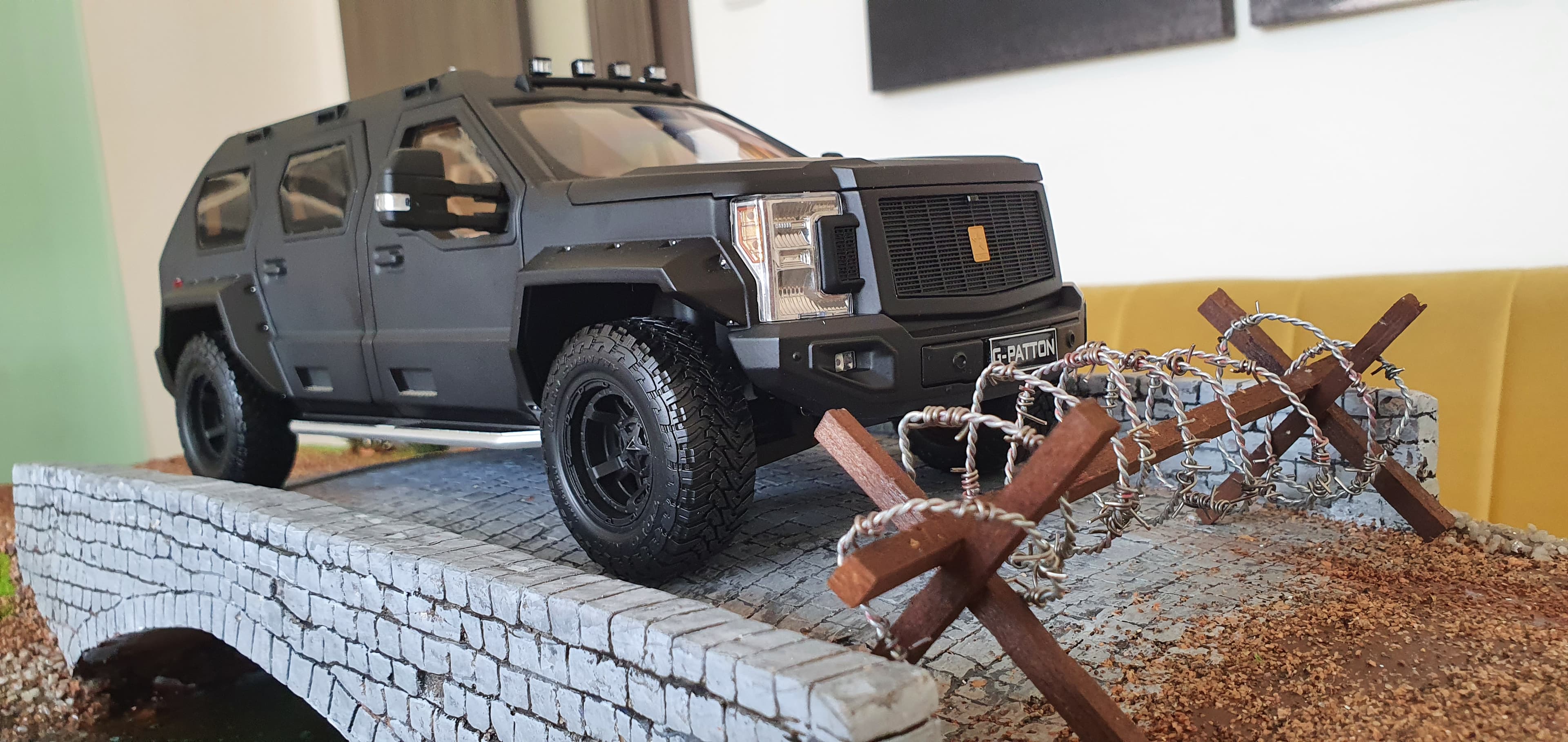 USSV G-Patton GX SUV 1:18 scale diecast model