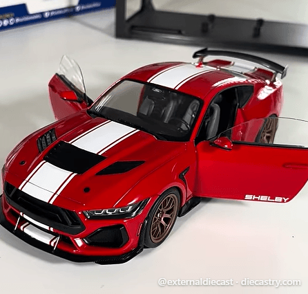 2025 Ford Mustang Super Snake 1:18 scale diecast model by Solido
