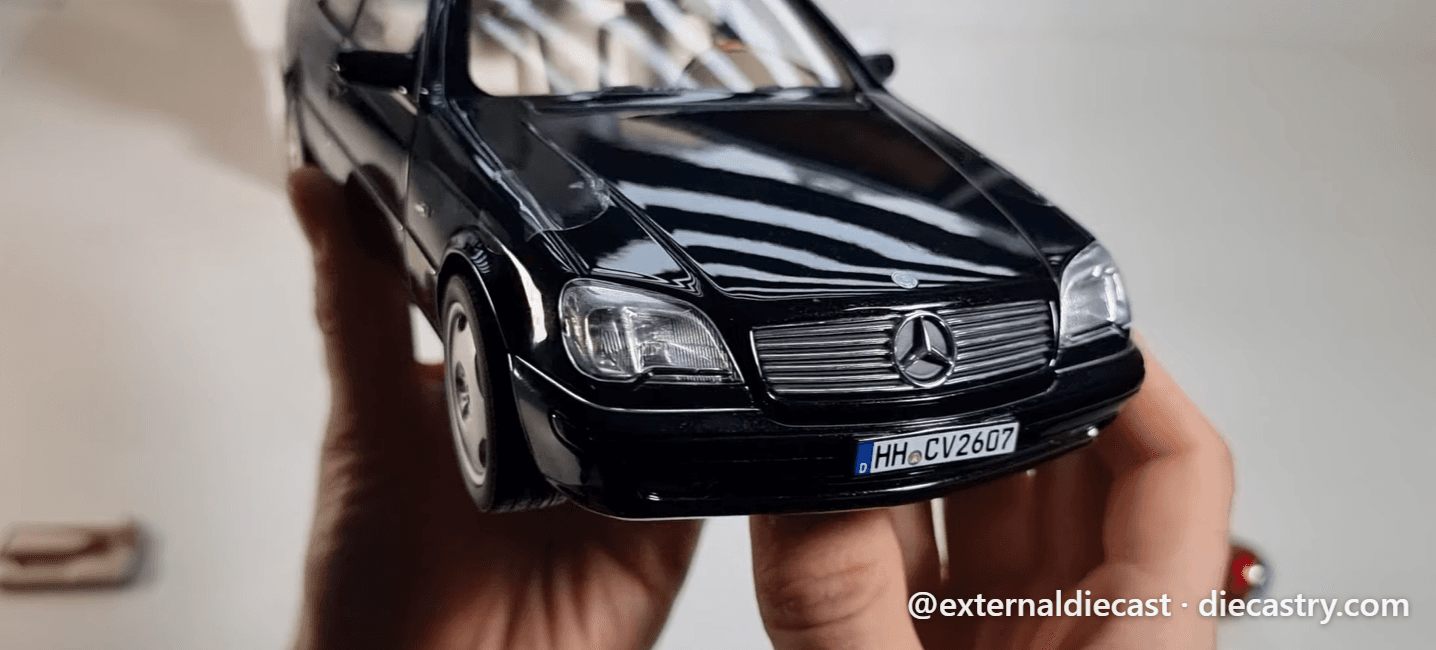 Mercedes-Benz CL600 C140 1:18 scale diecast model