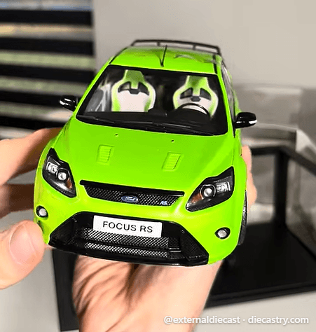 Ford Focus RS MK.2 1:18 scale diecast model
