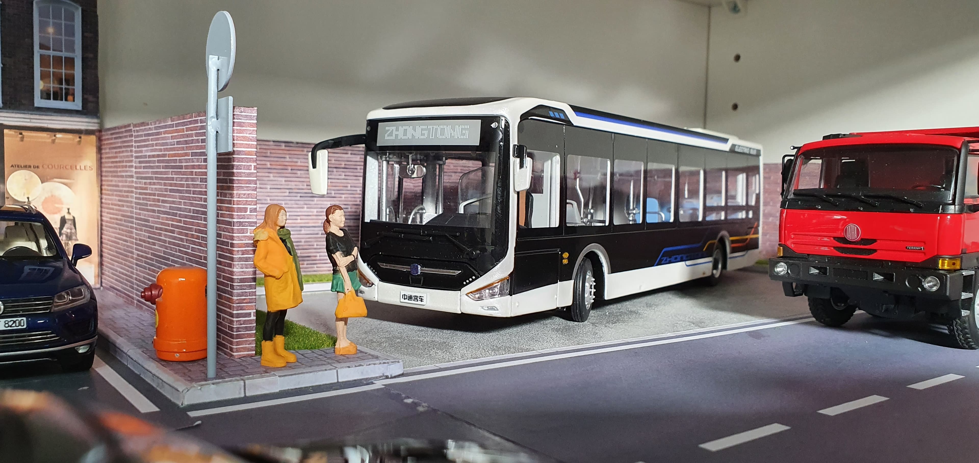 Zhong Tong BUS 1:43 scale diecast model by Unknown