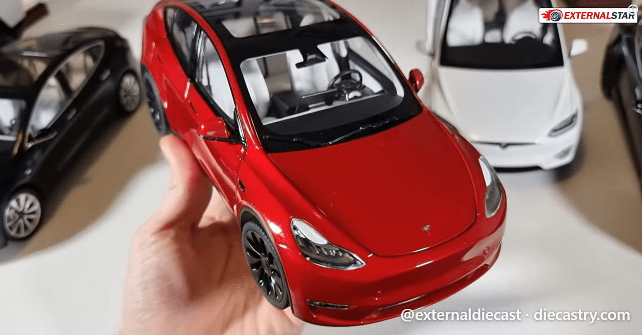 Tesla Model Y 1:18 scale diecast model by Tesla