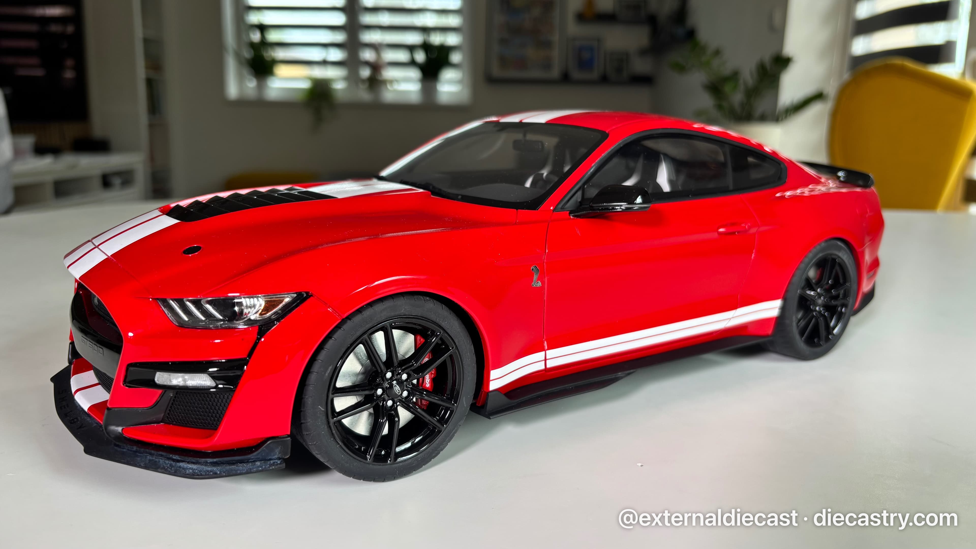 Ford Mustang GT500 2020 1:12 scale diecast by GT Spirit