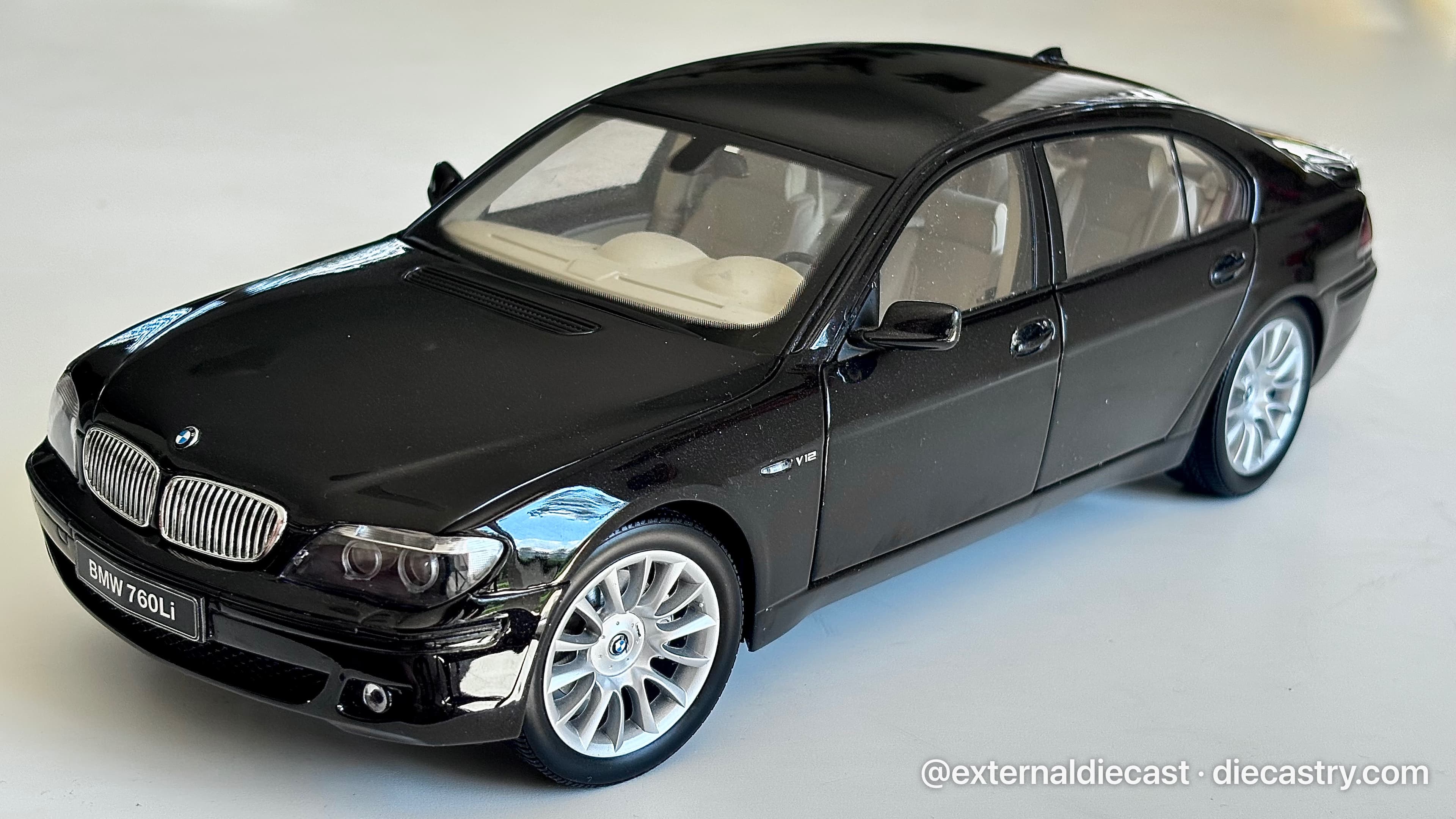 BMW 760li Individual E66 facelift 2005 1:18 scale diecast by Kyosho