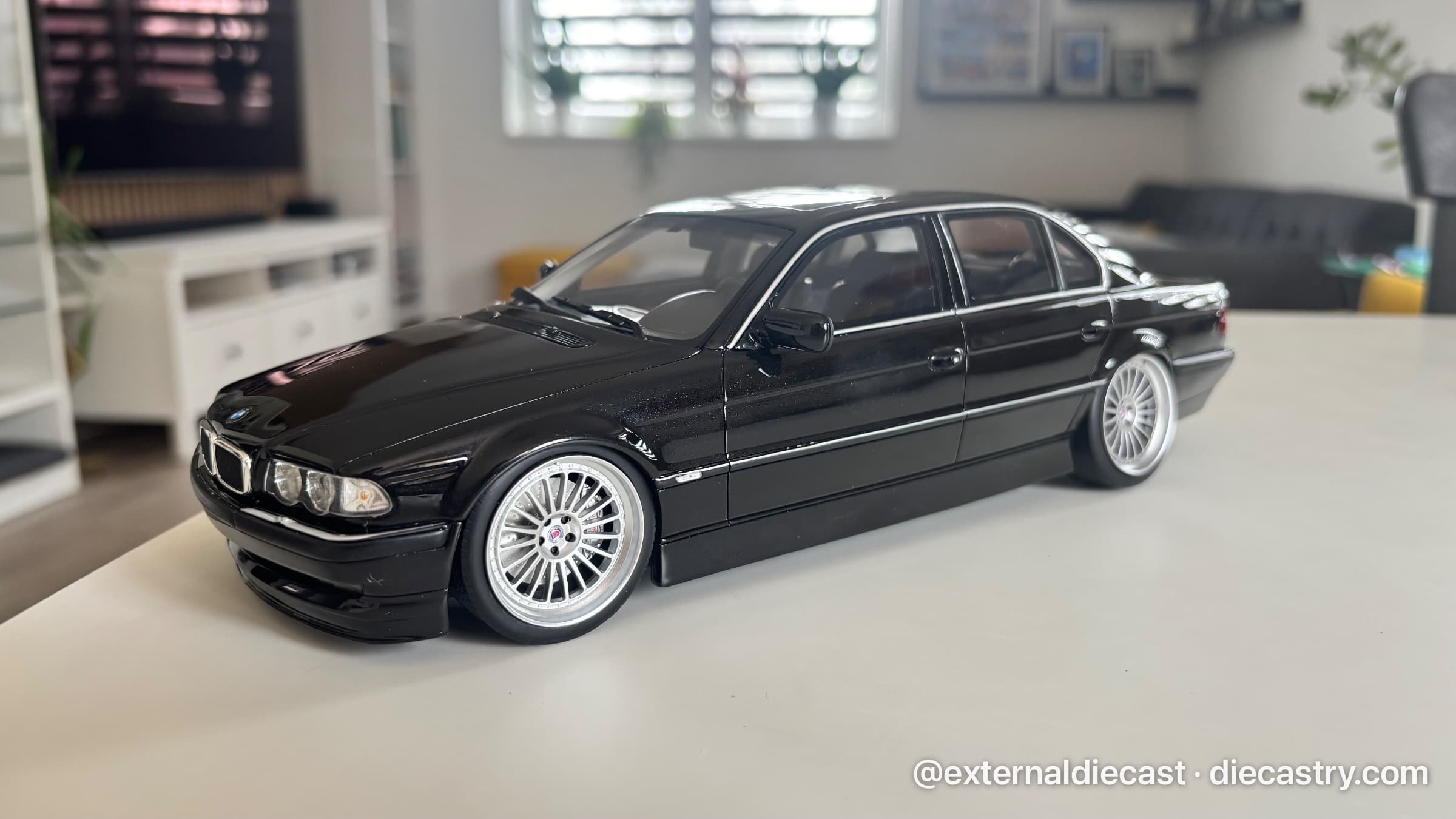 BMW 740iL Low Stance 1:18 scale diecast model