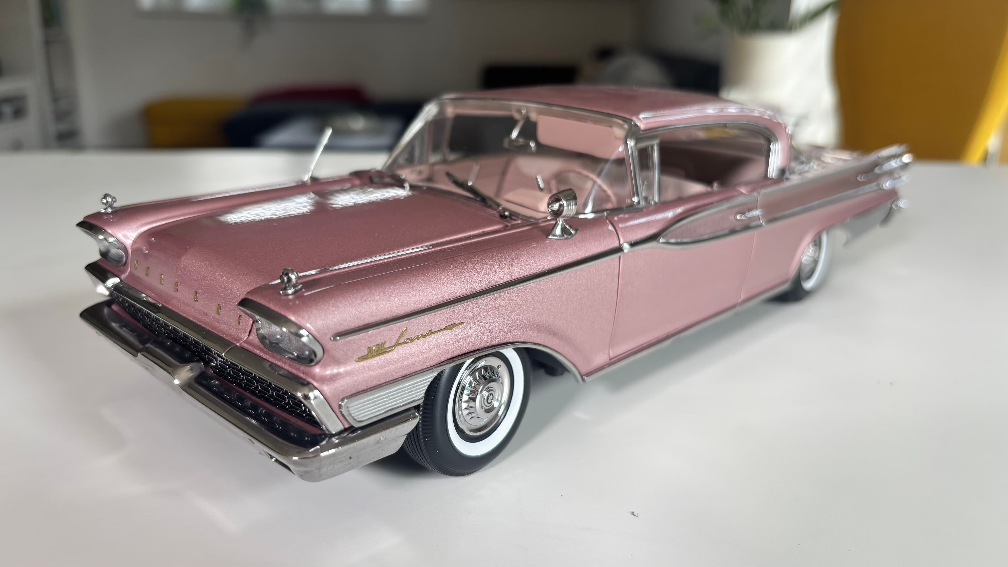 Mercury Park Lane Hard Top 1959 1:18 scale diecast by Sun Star