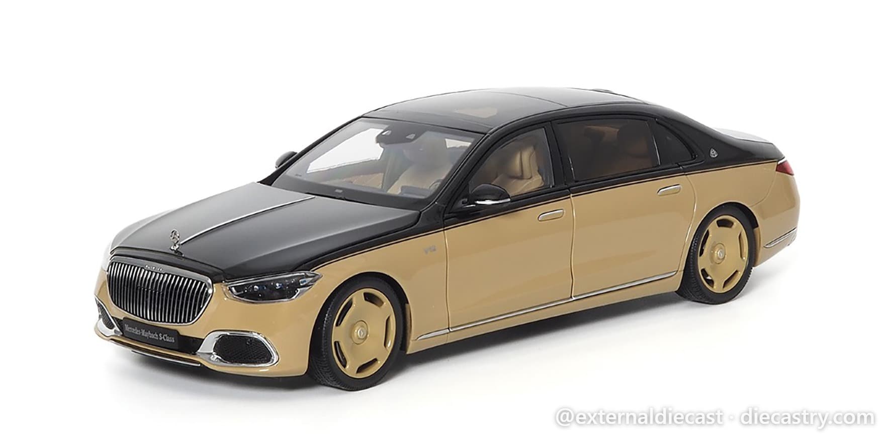 Mercedes-Maybach S680 Z223 Virgil Abloh 1:18 scale diecast model